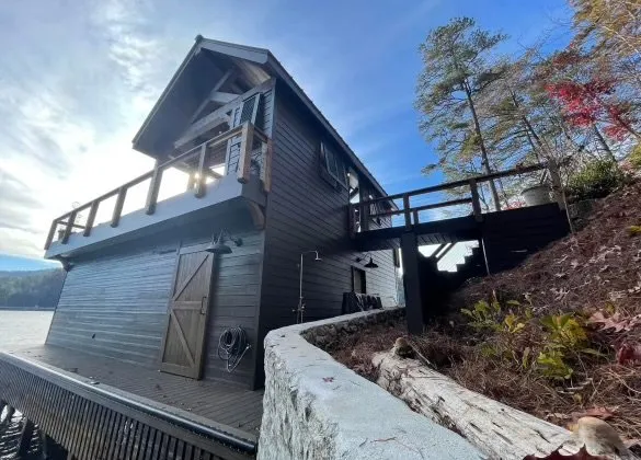 Slide of Peachtree Corners Services