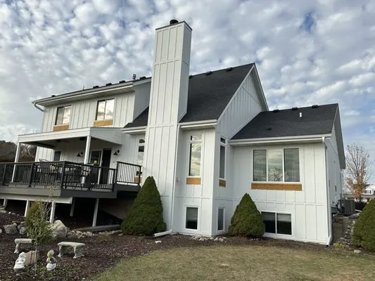 Peak and Valley Roofing