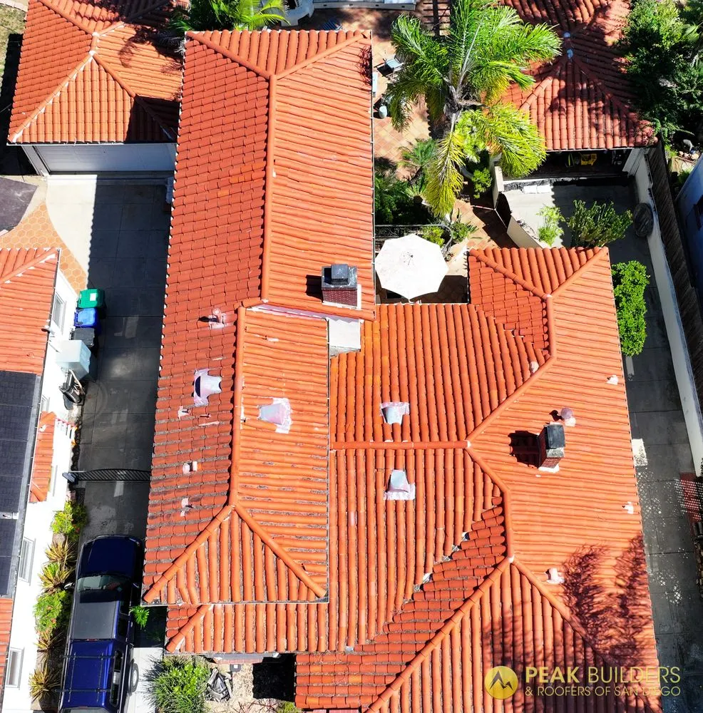 Slide of Peak Builders & Roofers of San Diego