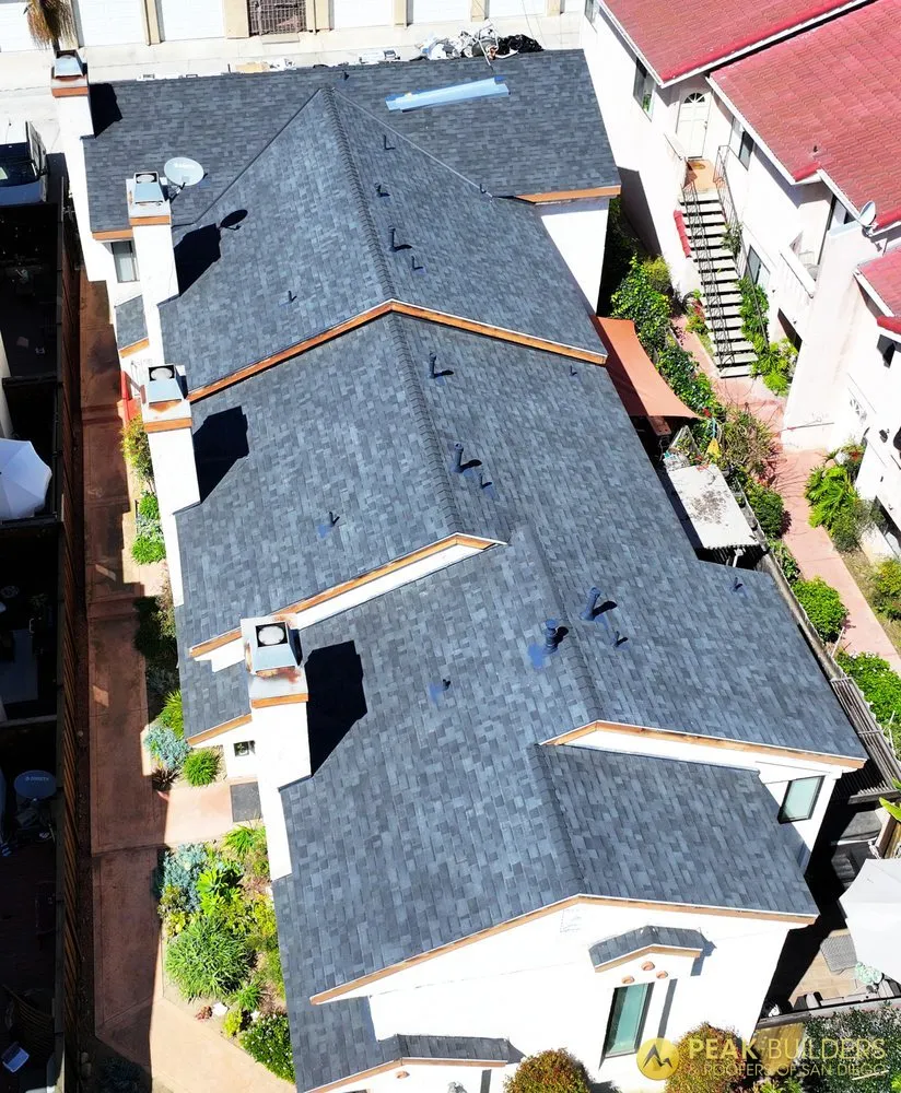 Slide of Peak Builders & Roofers