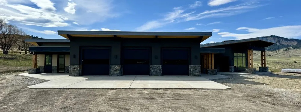 Slide of Peak Exteriors