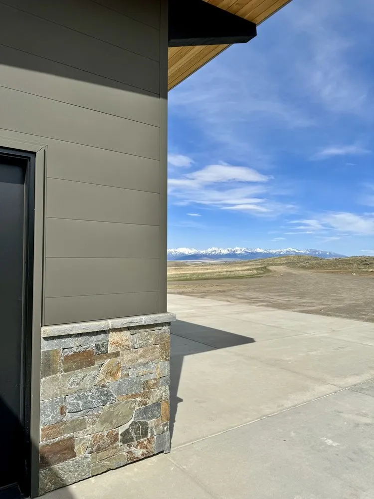 Slide of Peak Exteriors