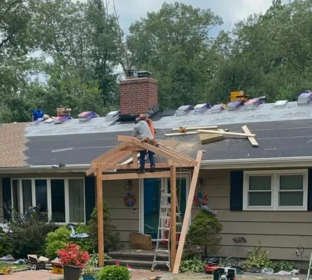 Peak G Home Improvement Logo