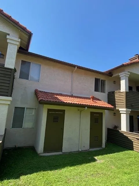 Slide of Peak Gutters