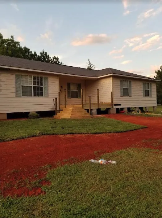 Slide of Peak Performance Contractors and Roofing