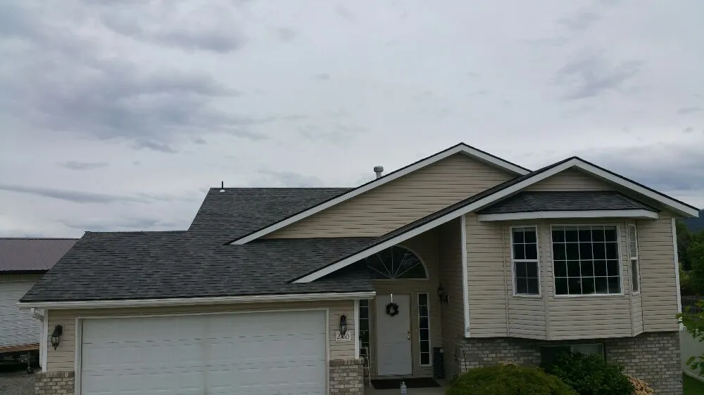 Slide of Peak Performance Roofing