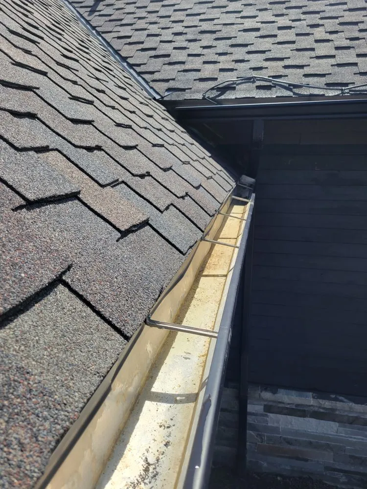 Slide of Peak Performance Roofing