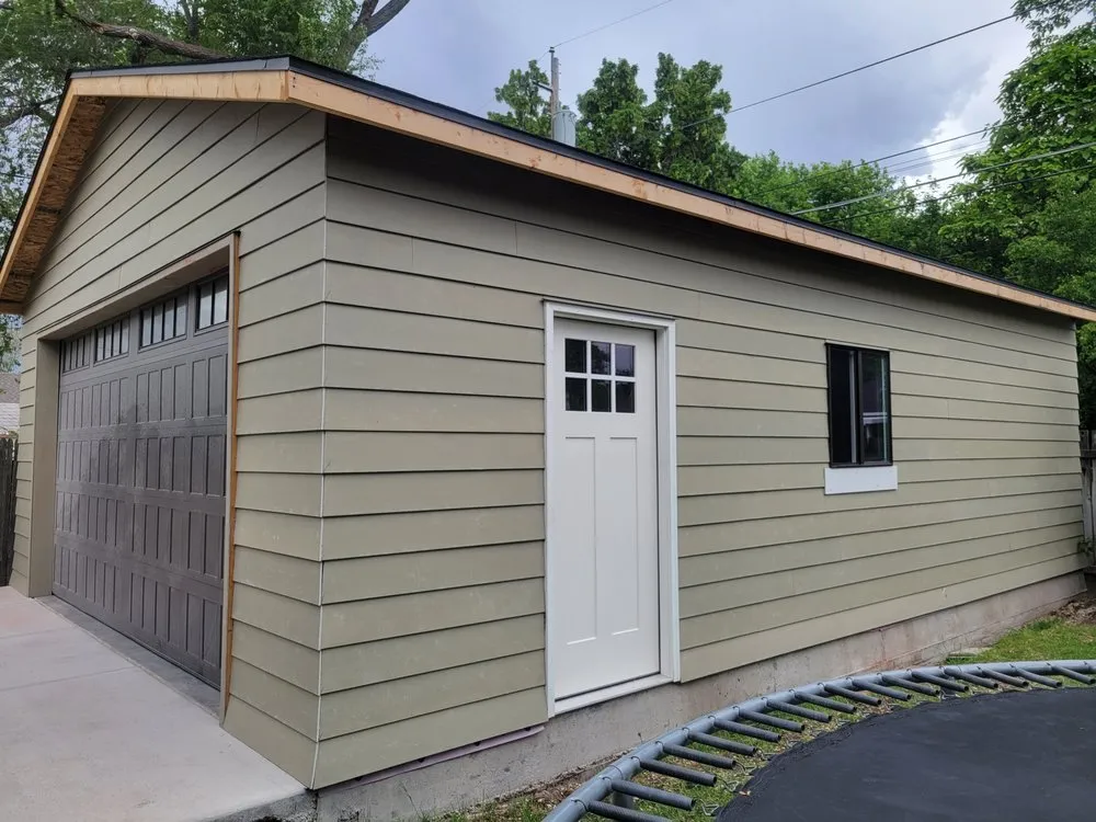 Slide of Peak Performance Roofing