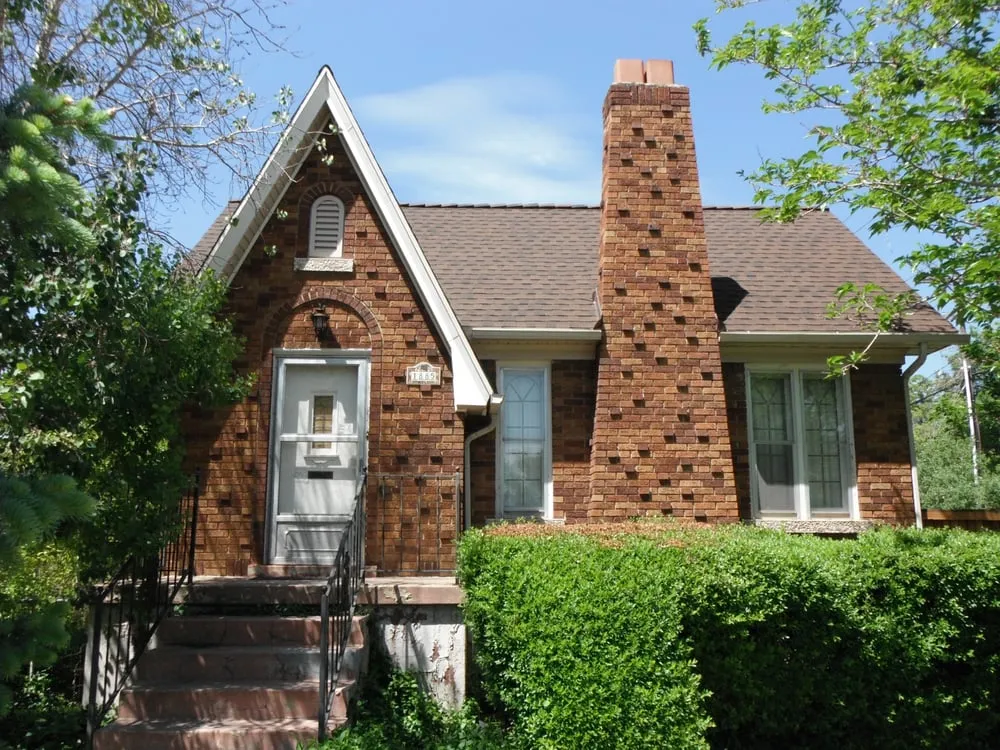 Slide of Peak Performance Roofing