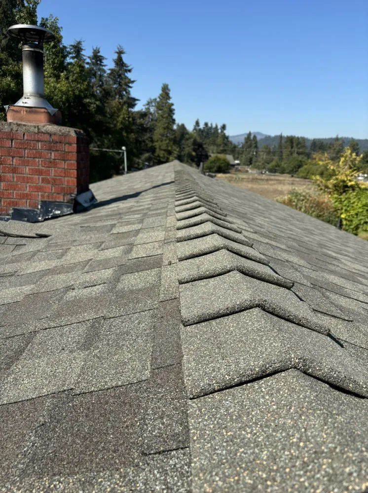 Expert roof inspection with free inspection across Pleasant Hill, OR - Peak Pros Roofing & Construction