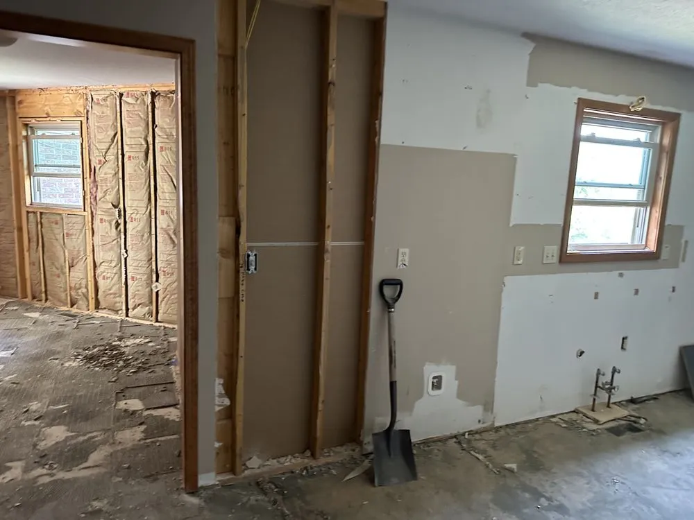 Slide of Peak Renova