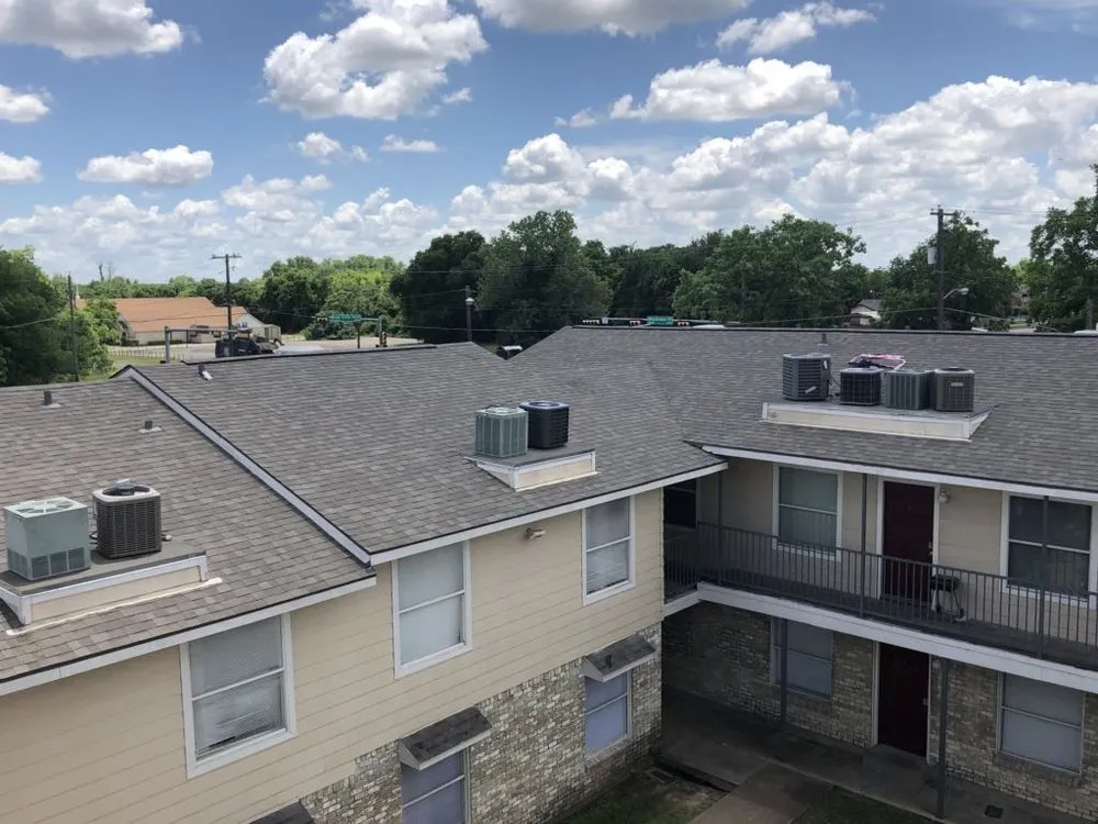 Slide of Peak Roofing & Construction