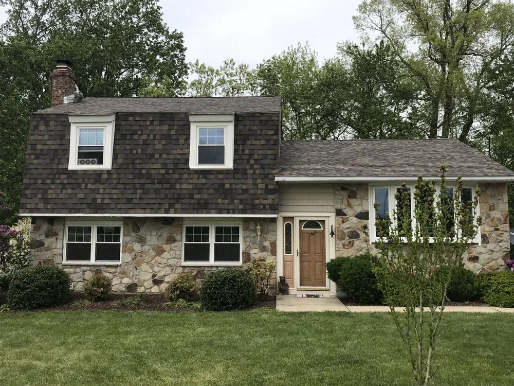 Expert roof inspection experts serving Woolwich Township, NJ - Peak Roofing and Siding