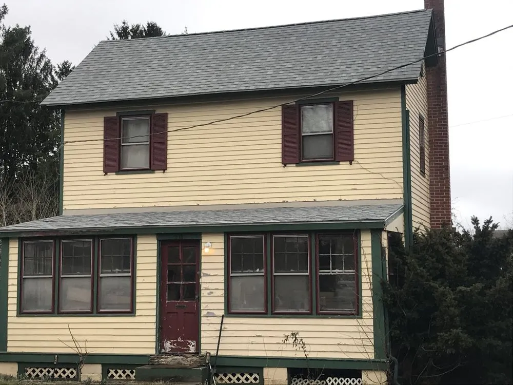 Expert roof leak repair near you across Woolwich Township, NJ - Peak Roofing and Siding
