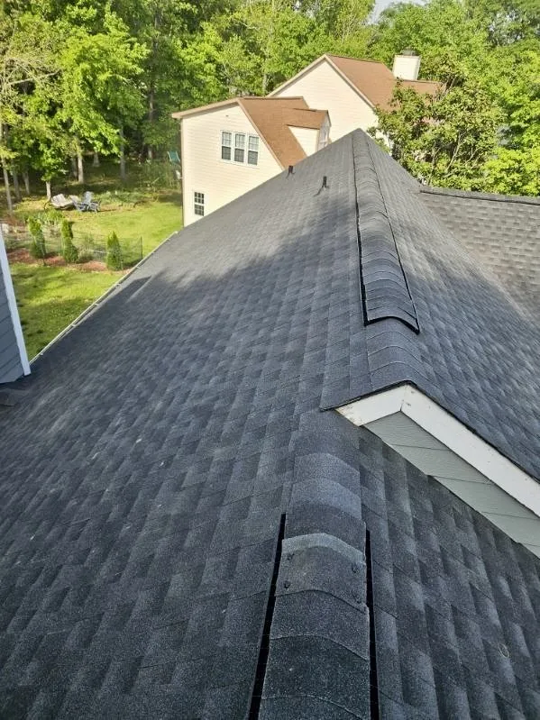 Slide of Peak Roofing Solution