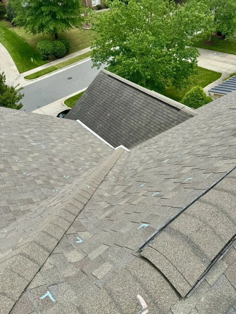 Slide of Peak Roofing Solution