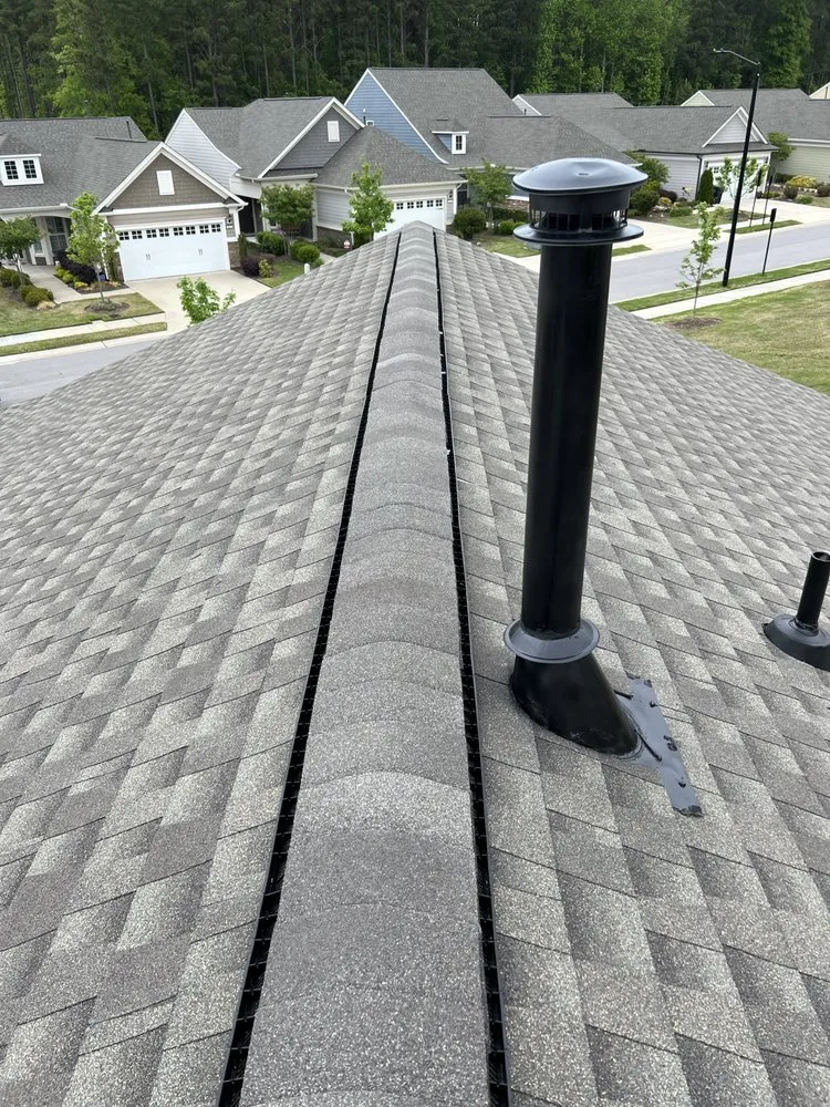 Slide of Peak Roofing Solution