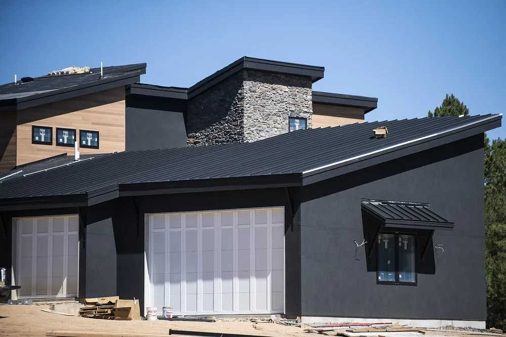 Slide of Peak View Roofing