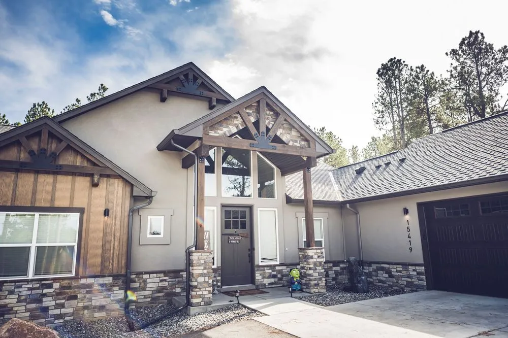 Slide of Peak View Roofing