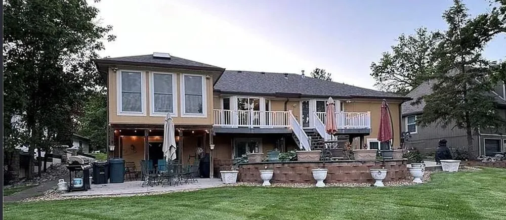 Trusted roof leak repair in Lee's Summit, MO by Peak25 Roofing