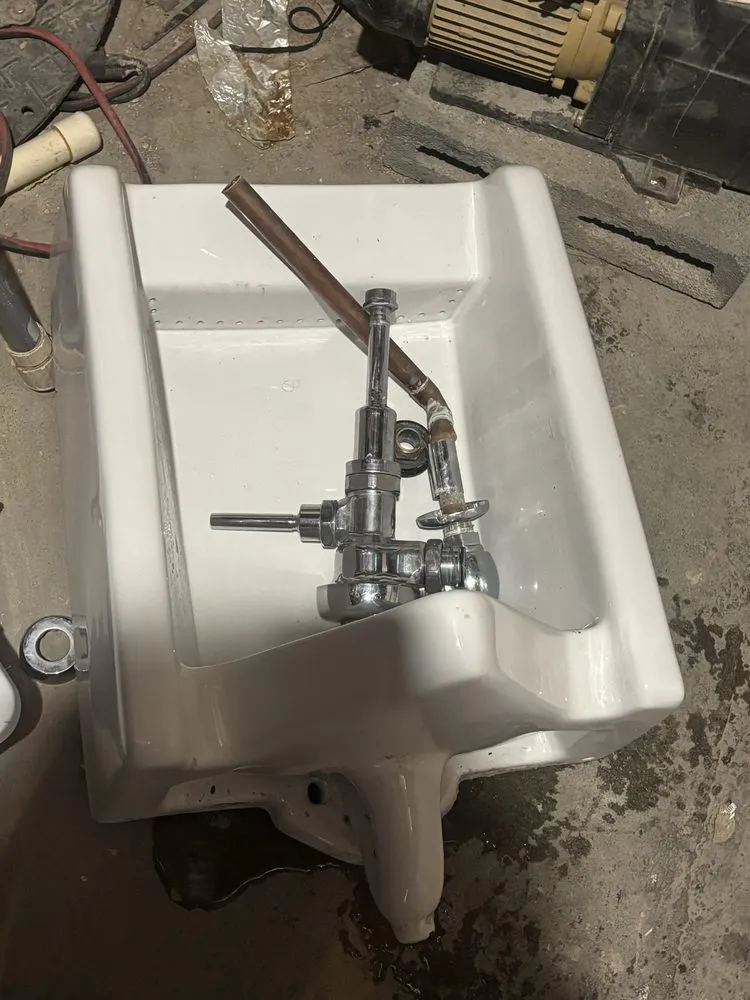 Slide of Peakplumb & Construct