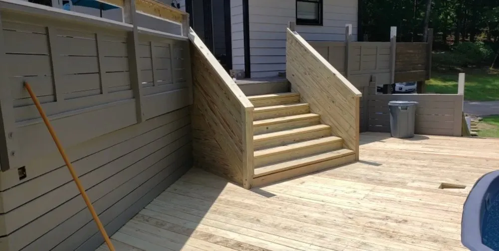 Slide of Peaks Exteriors