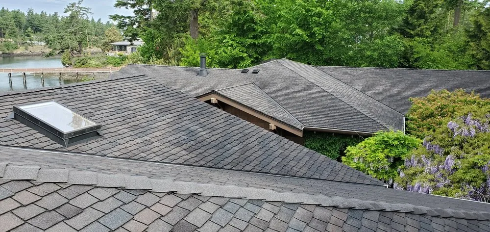 Reliable flat roof repair for homes in Winthrop, WA by Peaks Northwest Roofing