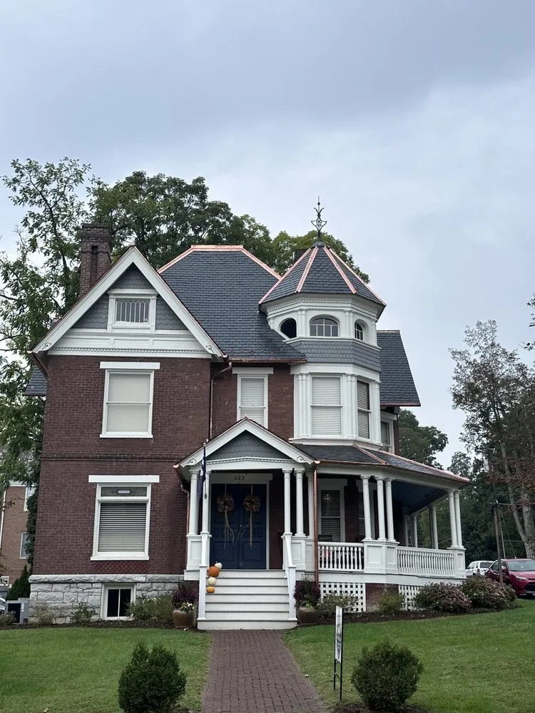 Slide of Peaks View Roofing