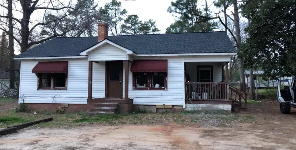 Slide of Pearl Roofing Services