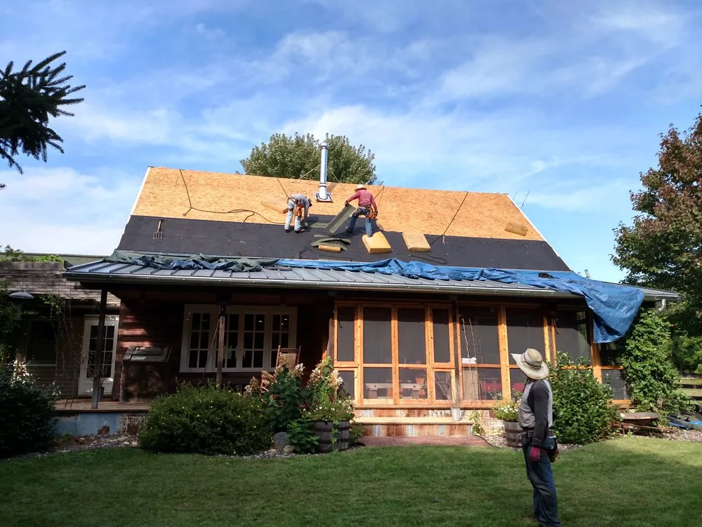 Slide of Pechacek’s General Contracting, Roofing & Siding