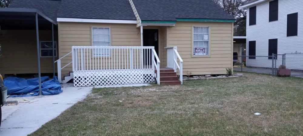 Slide of Pedro's Maintenance Contractor