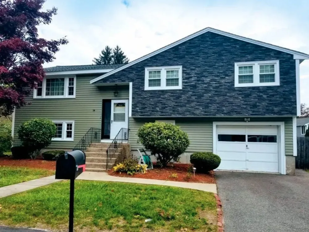 Slide of Peguero Construction