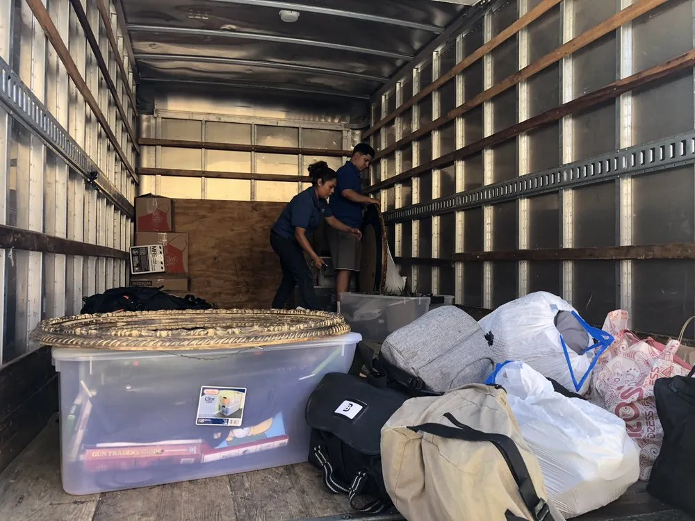 Slide of Pelican Power