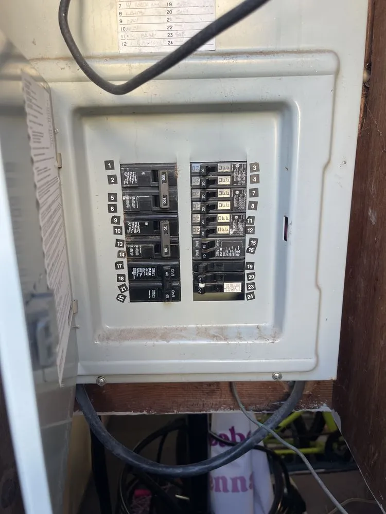 Slide of Pellegrino Roofing