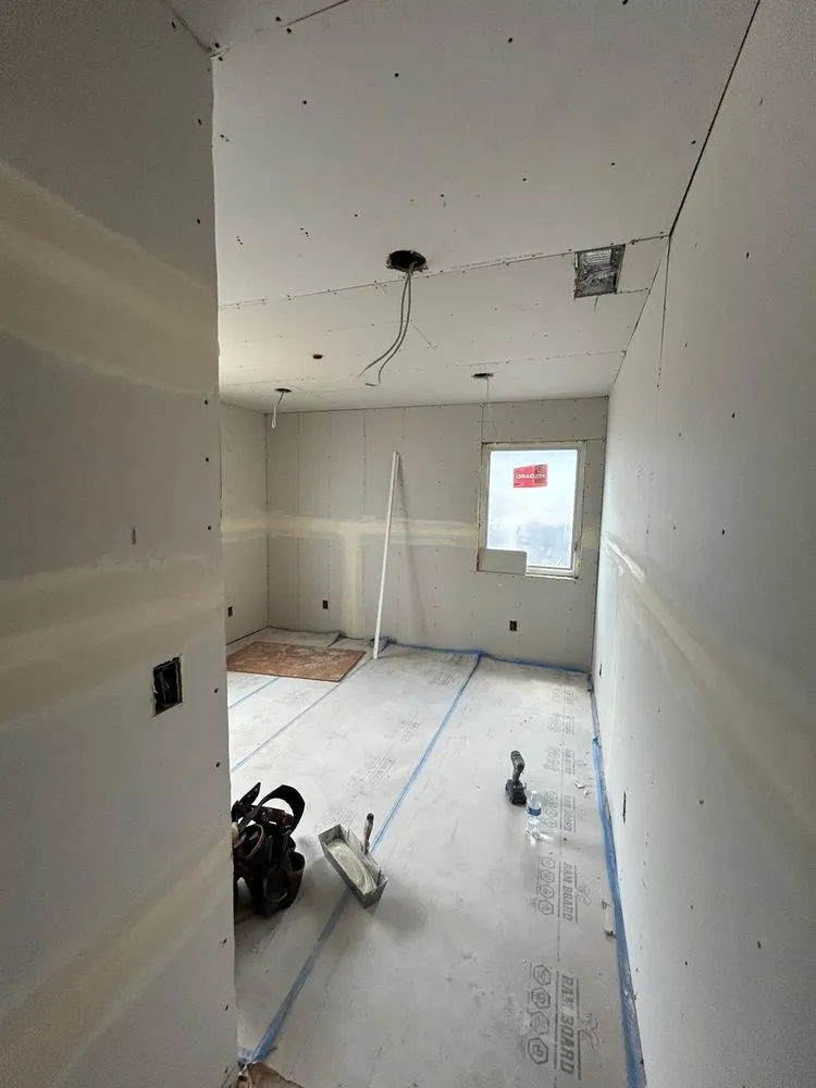 Slide of Pellegrino Roofing