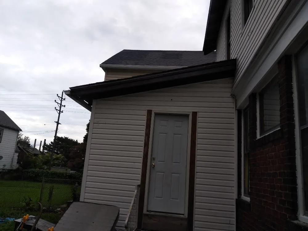 Slide of Pellegrino's Remodeling And More