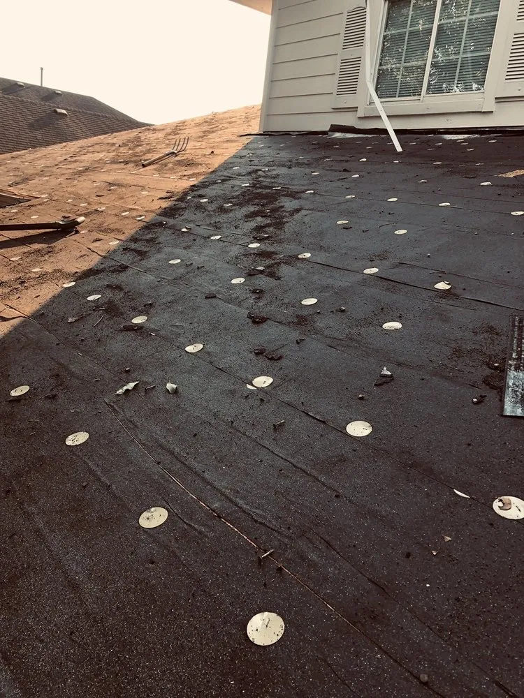 Slide of Pena Roofing