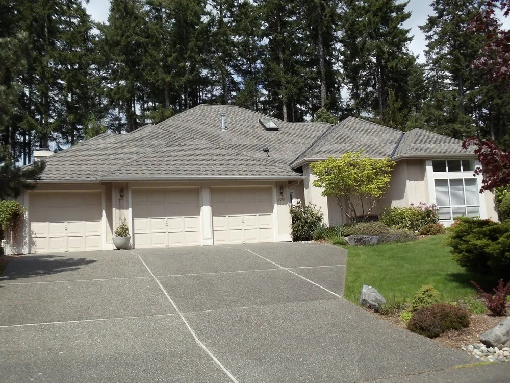 Trusted flat roof repair in Olalla, WA - Peninsula Roofing