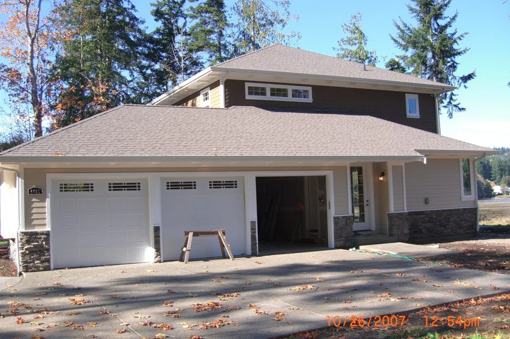 Expert residential roofing service for homes across Olalla, WA - Peninsula Roofing