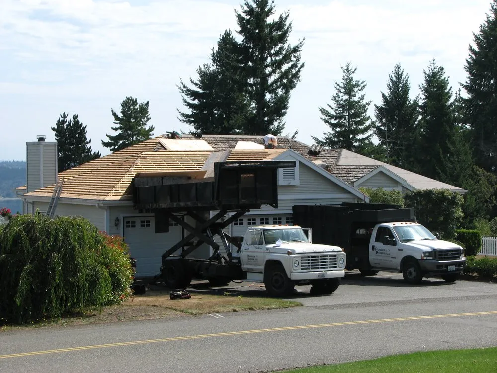 Professional residential roofing service with free inspection across Olalla, WA - Peninsula Roofing