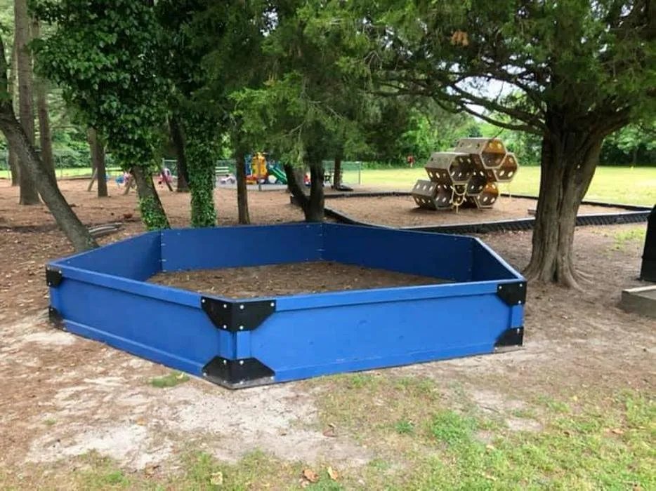 Slide of Peninsula Roofing