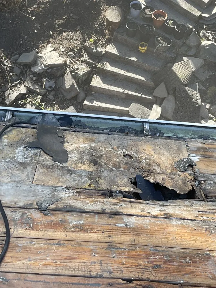 Slide of Penn Ohio Roofing & Siding Group