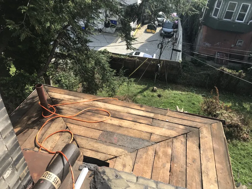 Slide of Penn Roofing