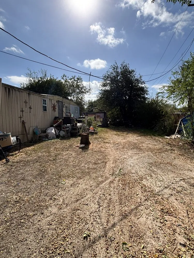 Slide of Pennys Handy Service