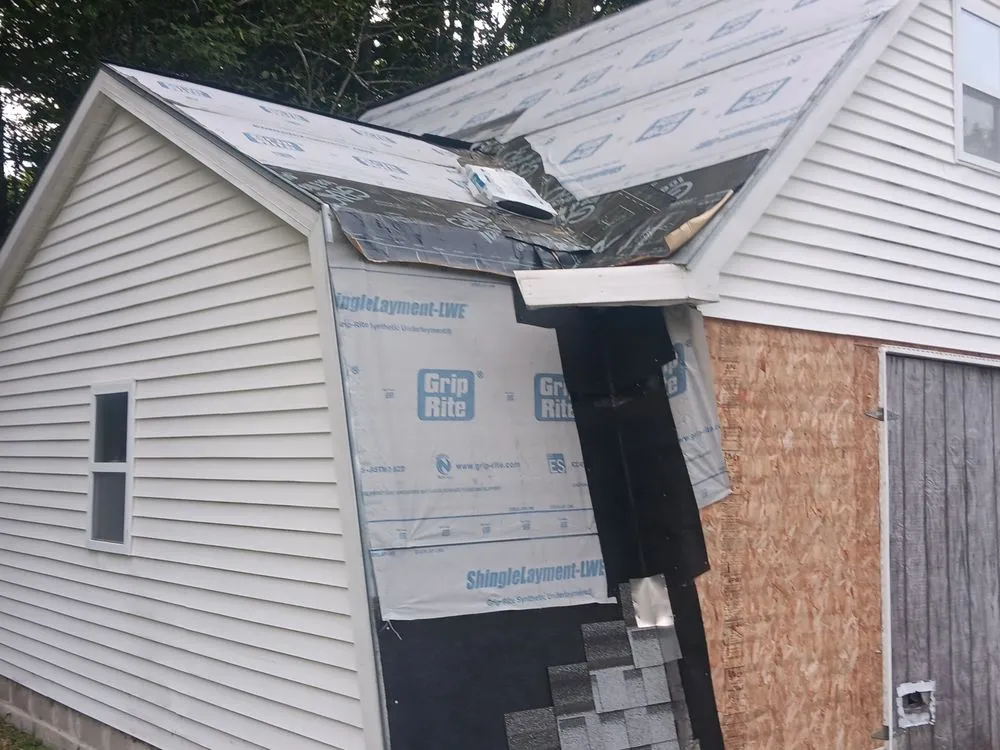 Licensed flat roof repair for fast service in Belmont, ME by Penobscot Bay Roofing