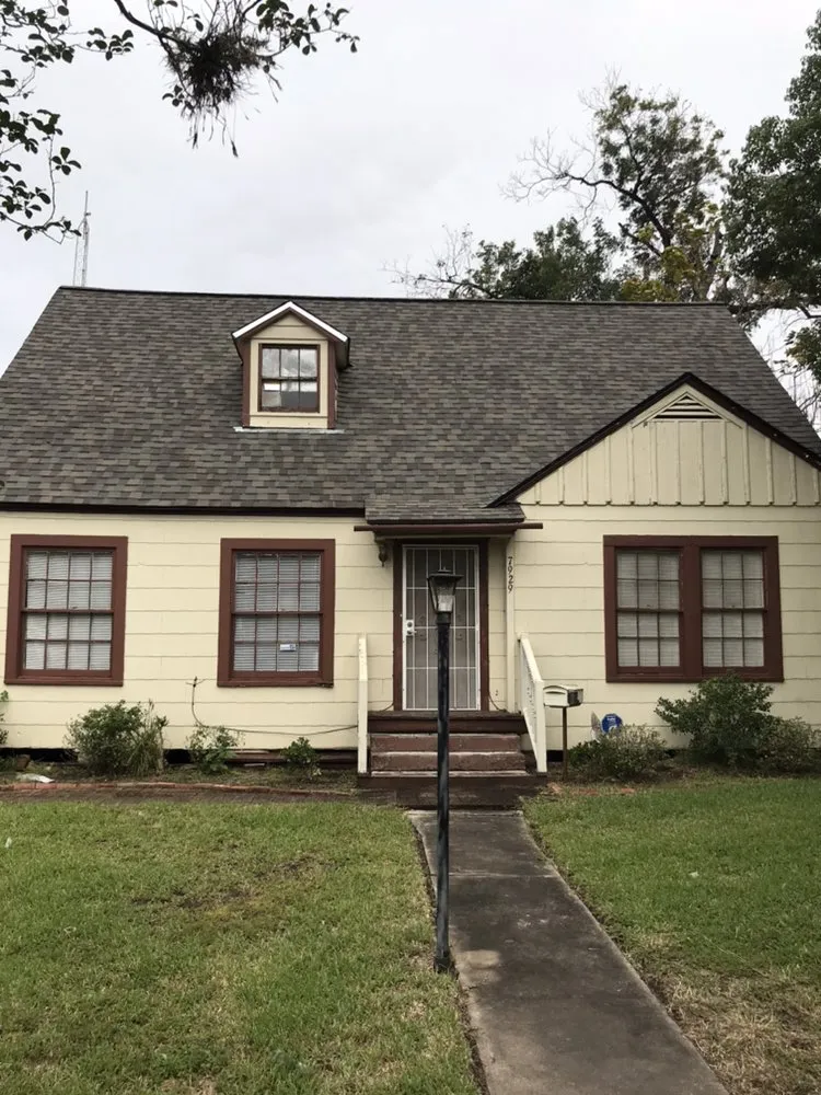 Slide of Penta Star Roofing & Siding