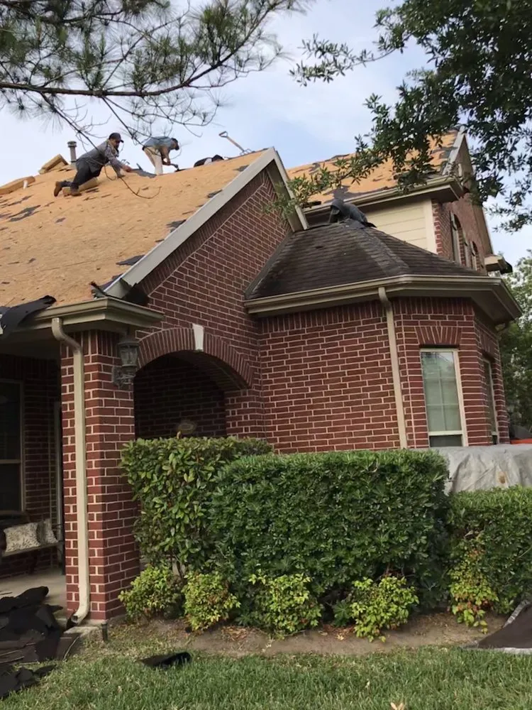 Slide of Penta Star Roofing & Siding