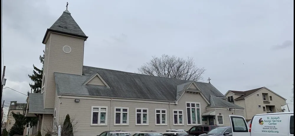 Slide of Penyak Roofing