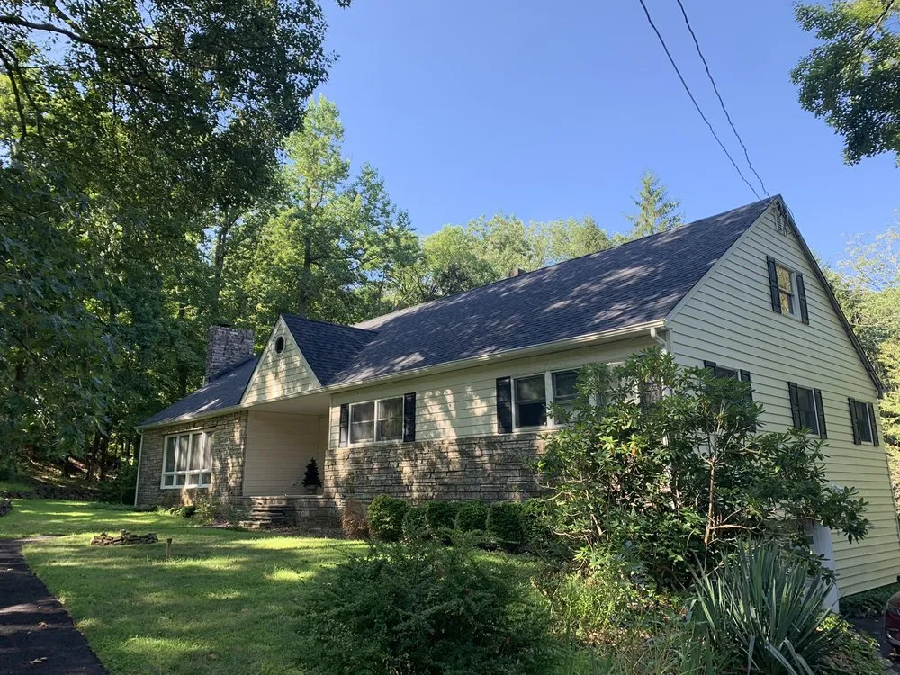 Slide of Penyak Roofing