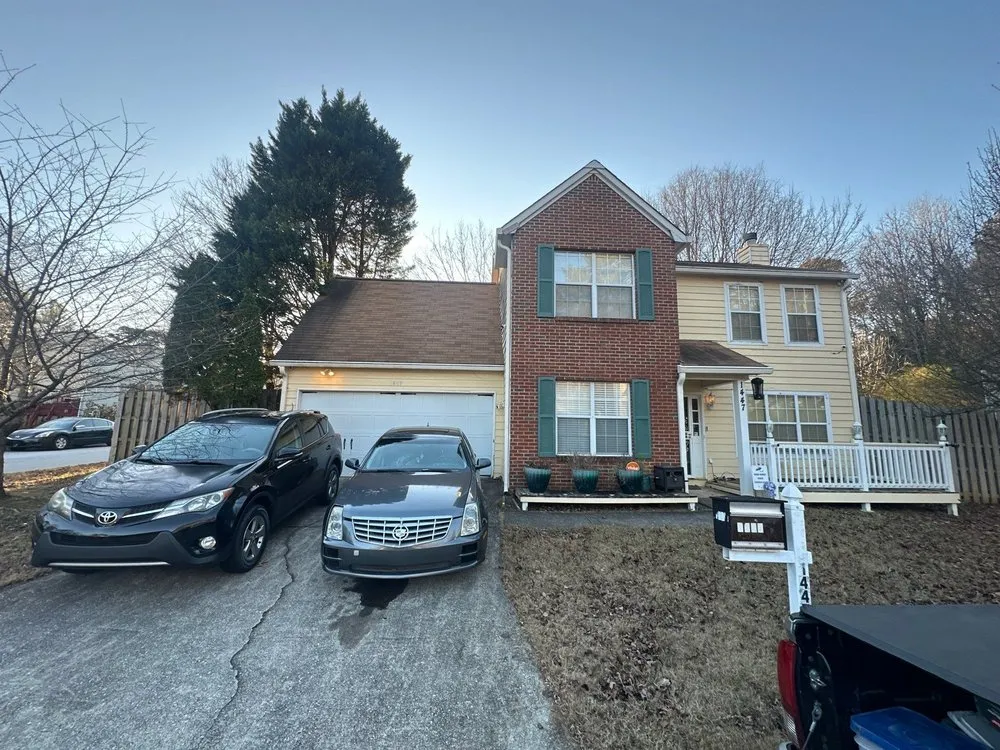 Slide of Peoples Choice Roofing